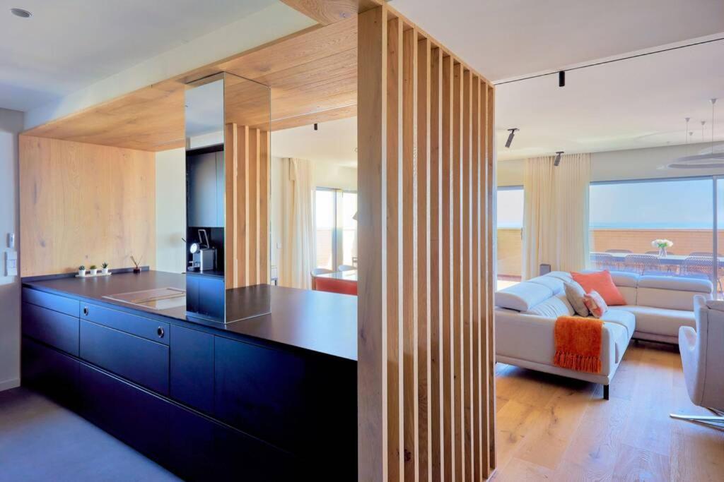 Apartamento D&R Penthouse On The Beach Málaga Exterior foto
