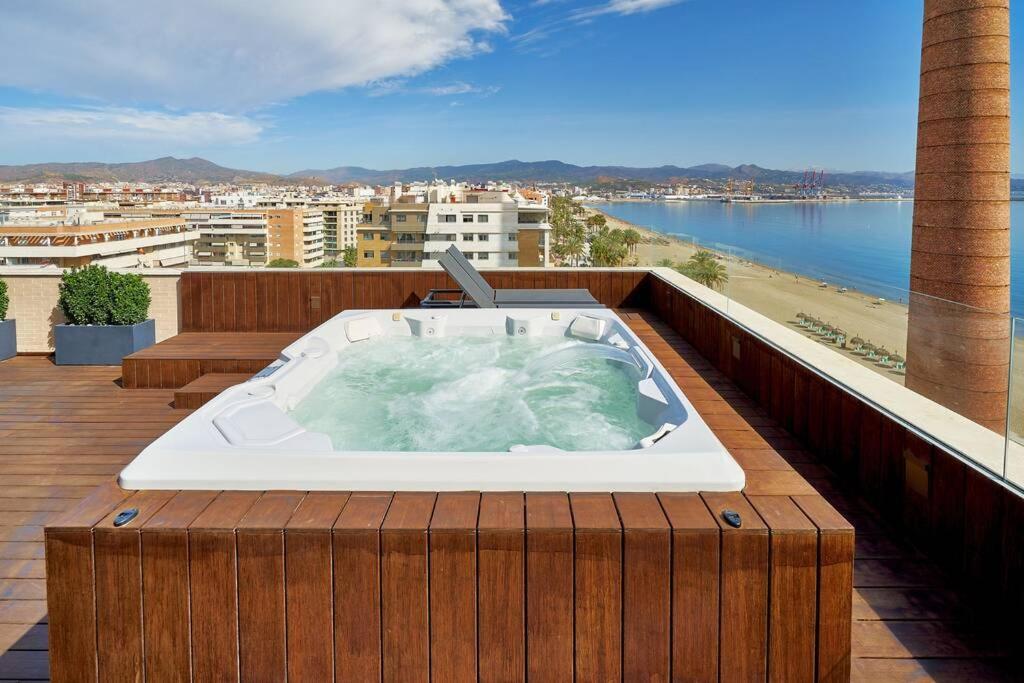 Apartamento D&R Penthouse On The Beach Málaga Exterior foto