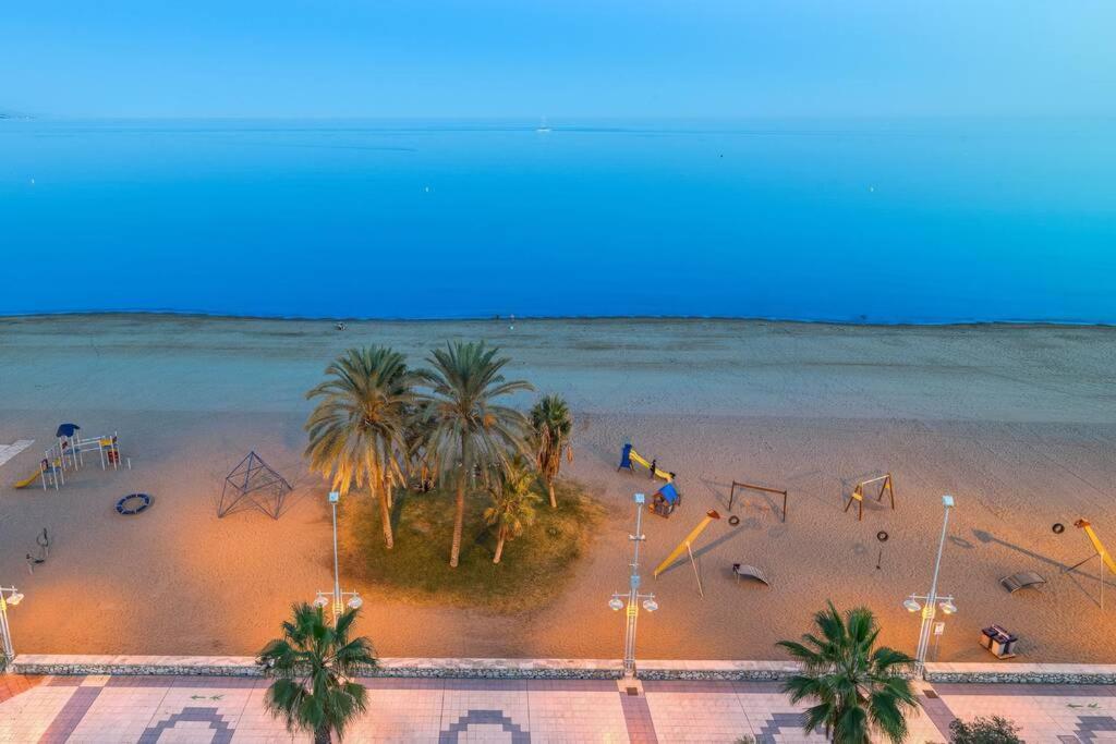Apartamento D&R Penthouse On The Beach Málaga Exterior foto